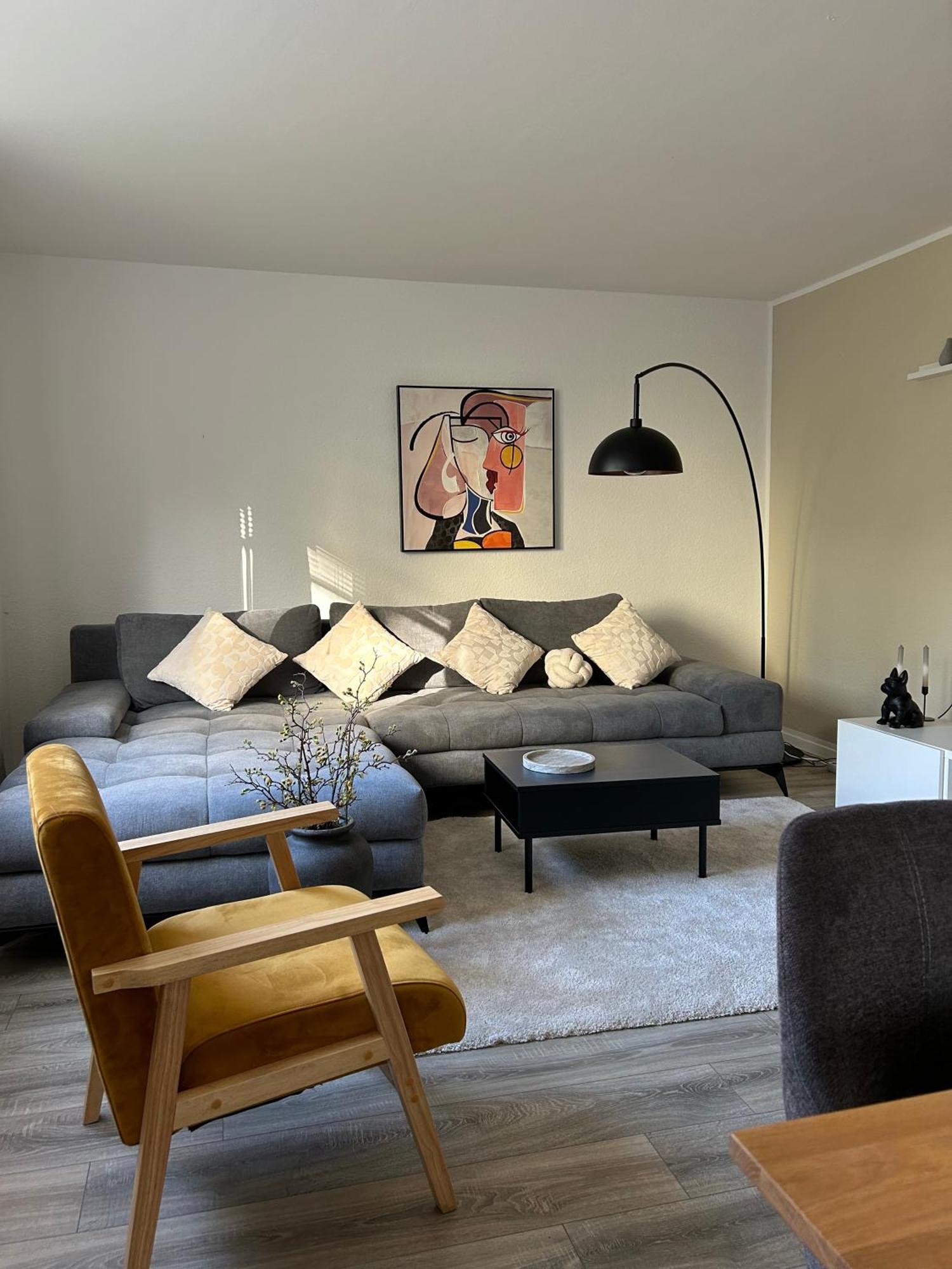 Modernes Designer-Apartment Fuer 7 Gaeste - 80Qm In Zentraler Lage, Self-Check-In Karlsruhe Exterior foto